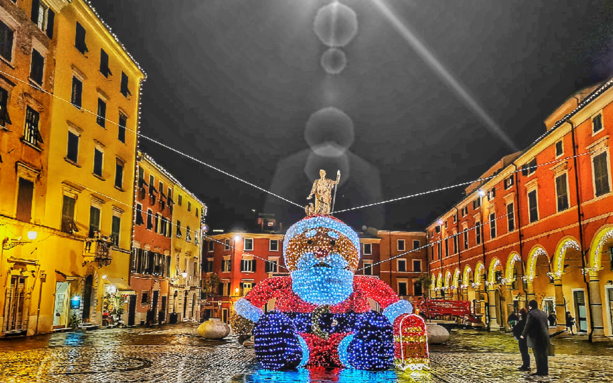 babbo Natale in piazza Alberica